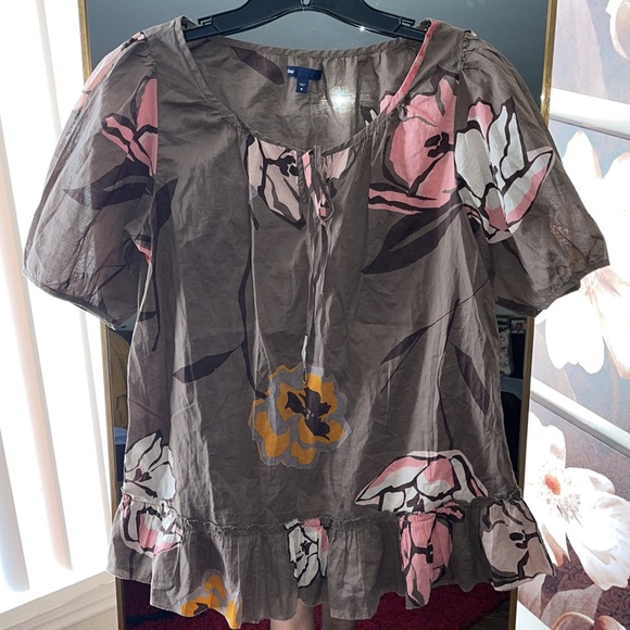 Gap top - Picture 2 of 3